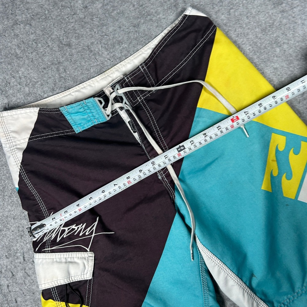 Billabong board shorts mens 32 Multicolor geometric surf swim trunks beachwear - Picture 12 of 16
